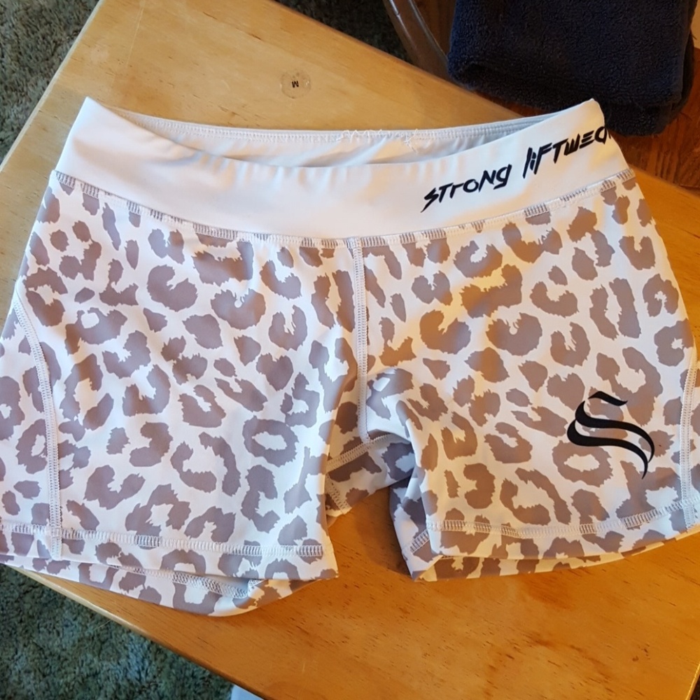 Strong Lift Wear booty shorts